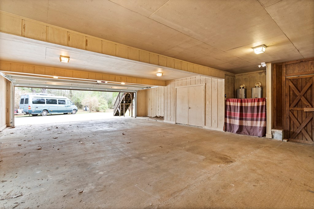 Tylertown, Mississippi 39667, United States, 6 Bedrooms Bedrooms, ,7 BathroomsBathrooms,Residential,Active,86096