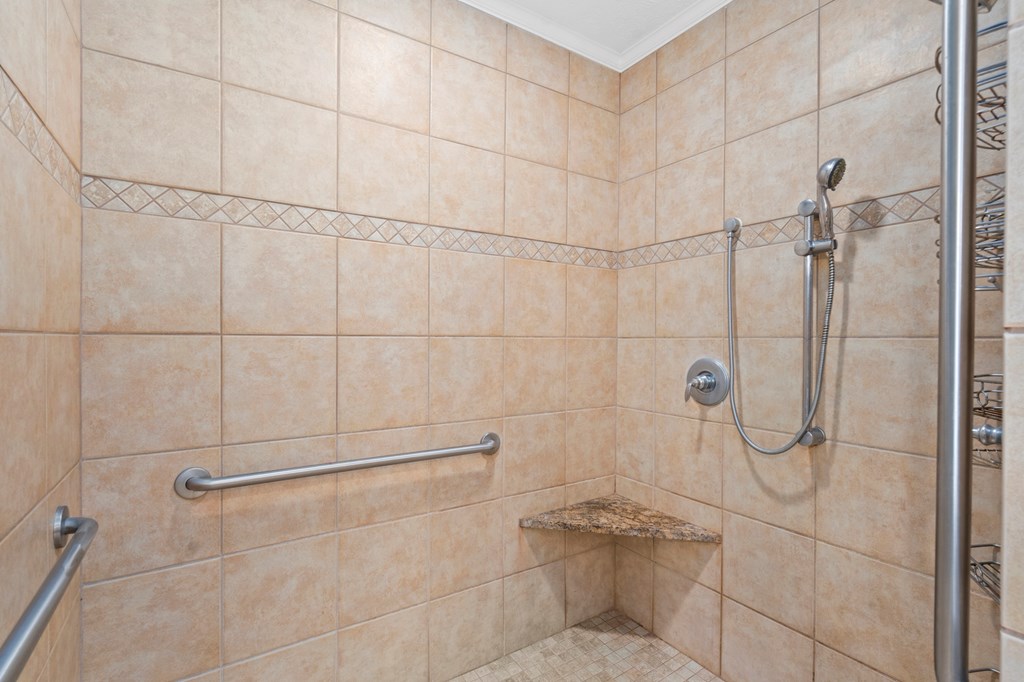 Tylertown, Mississippi 39667, United States, 6 Bedrooms Bedrooms, ,7 BathroomsBathrooms,Residential,Active,86096