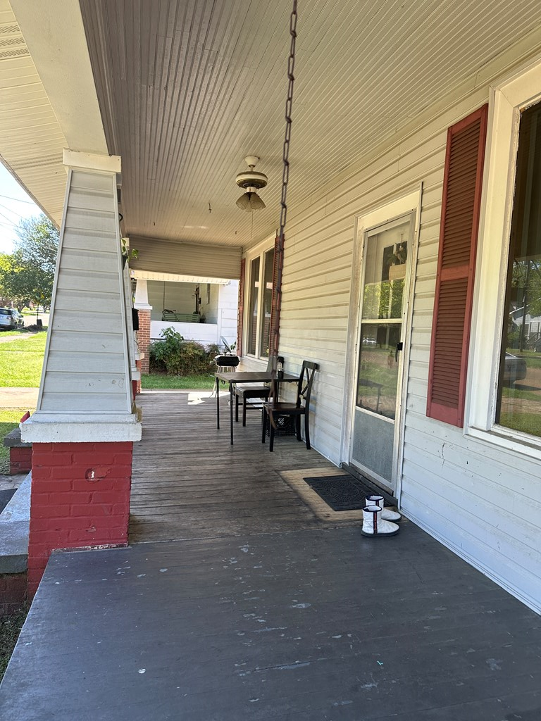 McComb, Mississippi 39648, United States, 2 Bedrooms Bedrooms, ,2 BathroomsBathrooms,Residential,Active,109235