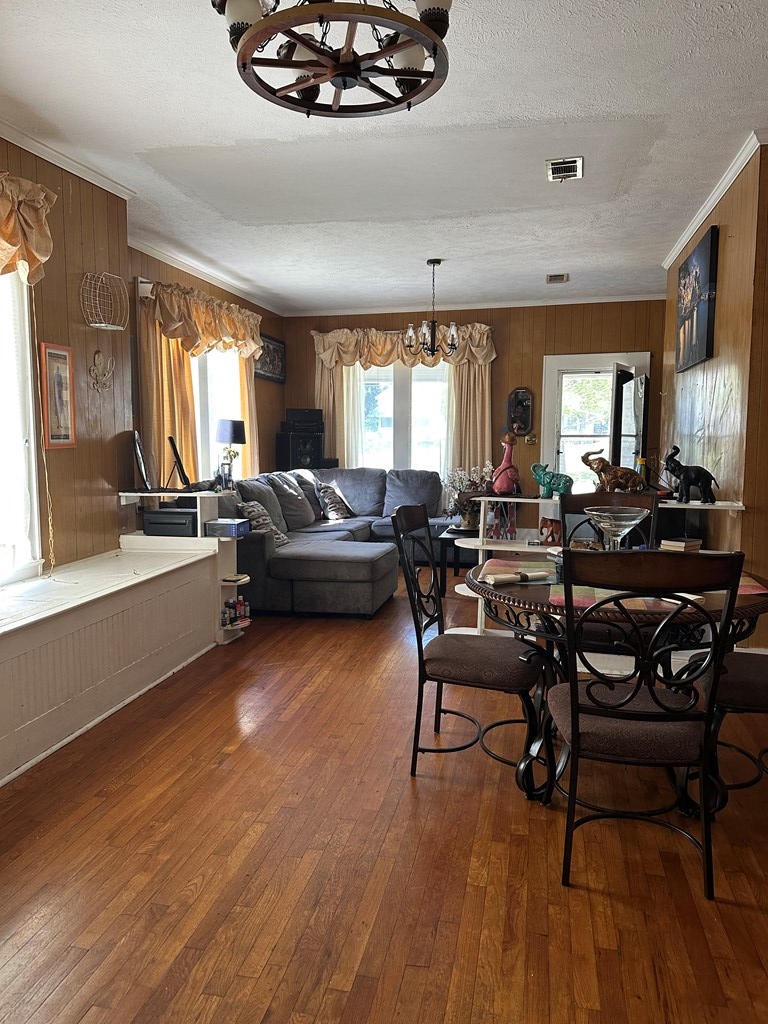 McComb, Mississippi 39648, United States, 2 Bedrooms Bedrooms, ,2 BathroomsBathrooms,Residential,Active,109235