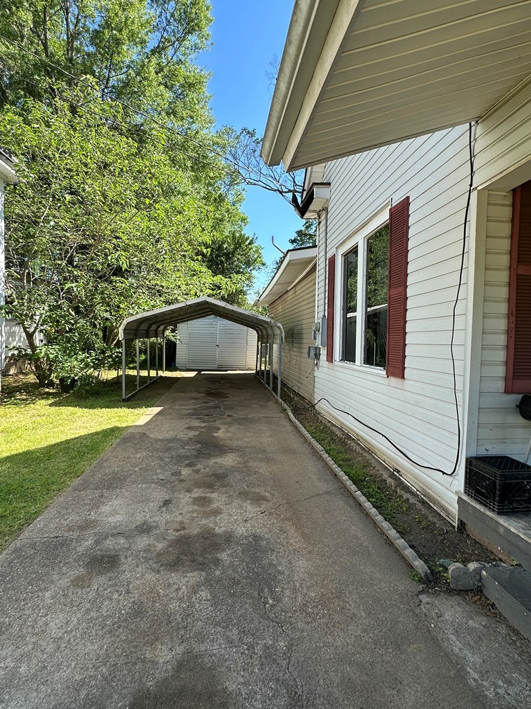 McComb, Mississippi 39648, United States, 2 Bedrooms Bedrooms, ,2 BathroomsBathrooms,Residential,Active,109235