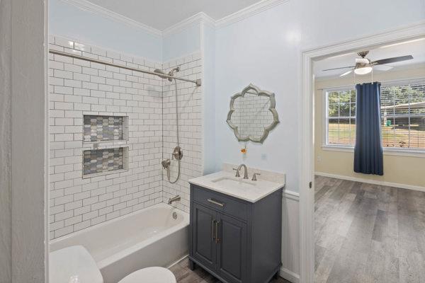 Brookhaven, Mississippi 39601, United States, 3 Bedrooms Bedrooms, ,2 BathroomsBathrooms,Residential,Active,37224