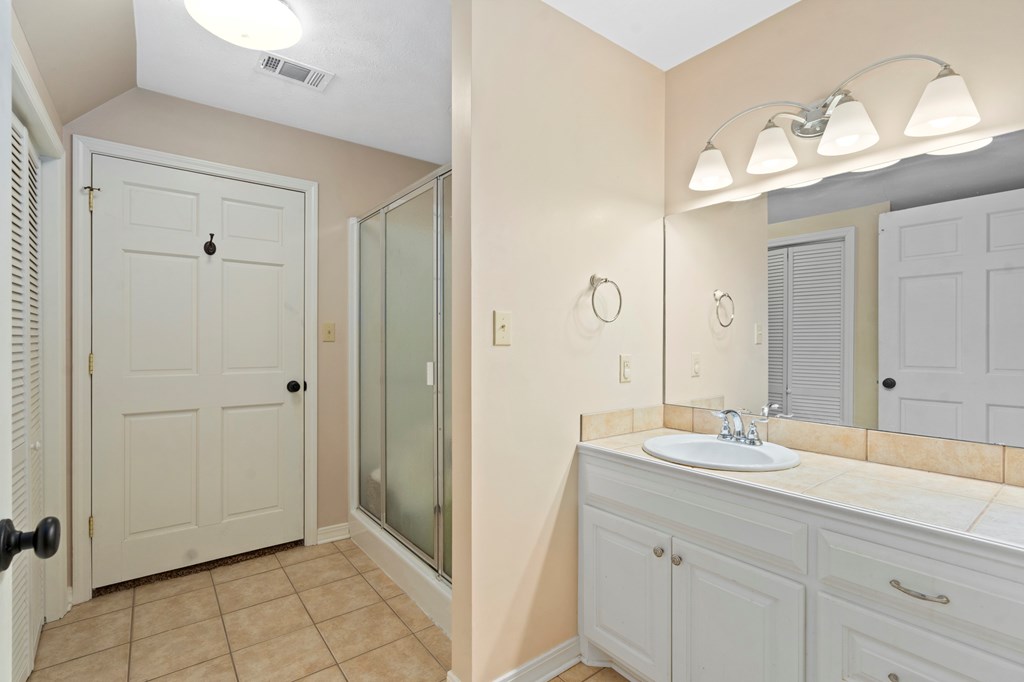 Tylertown, Mississippi 39667, United States, 6 Bedrooms Bedrooms, ,7 BathroomsBathrooms,Residential,Active,30051