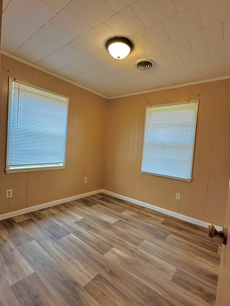 McComb, Mississippi 39648, United States, 4 Bedrooms Bedrooms, ,2 BathroomsBathrooms,Residential,Active,11289