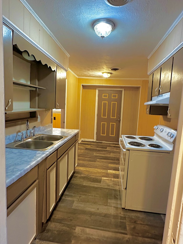 McComb, Mississippi 39648, United States, 4 Bedrooms Bedrooms, ,2 BathroomsBathrooms,Residential,Active,11289