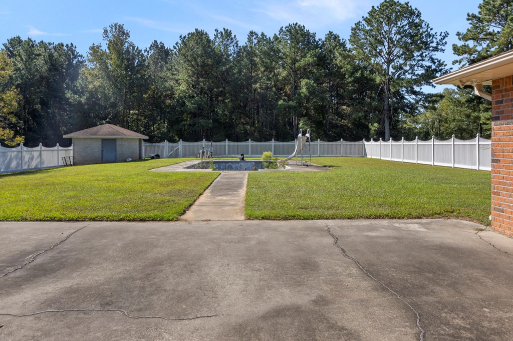 Magnolia, Mississippi 39652, United States, 5 Bedrooms Bedrooms, ,5 BathroomsBathrooms,Residential,Contingent,38711