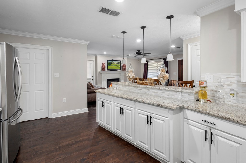 McComb, Mississippi 39648, United States, 3 Bedrooms Bedrooms, ,2 BathroomsBathrooms,Residential,Contingent,6483