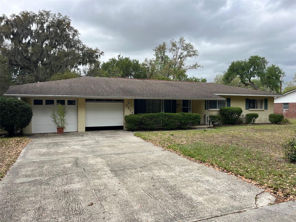 Photo of 2275 E Helen Circle, Bartow, FL 33830 (MLS # B4902208)