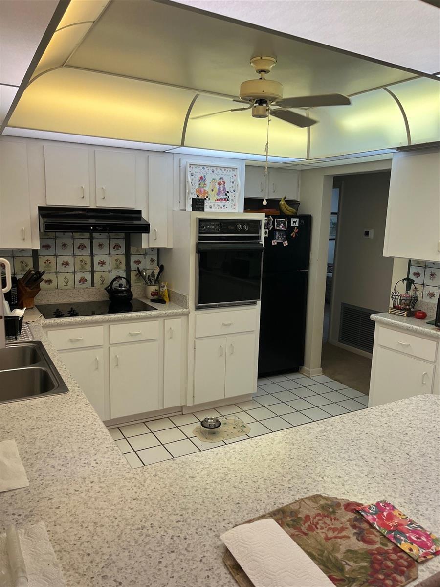 LA HACIENDA - Residential