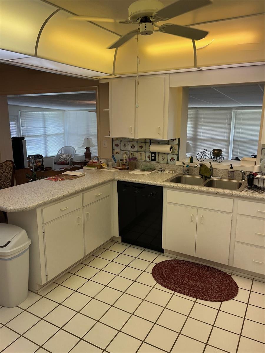 LA HACIENDA - Residential