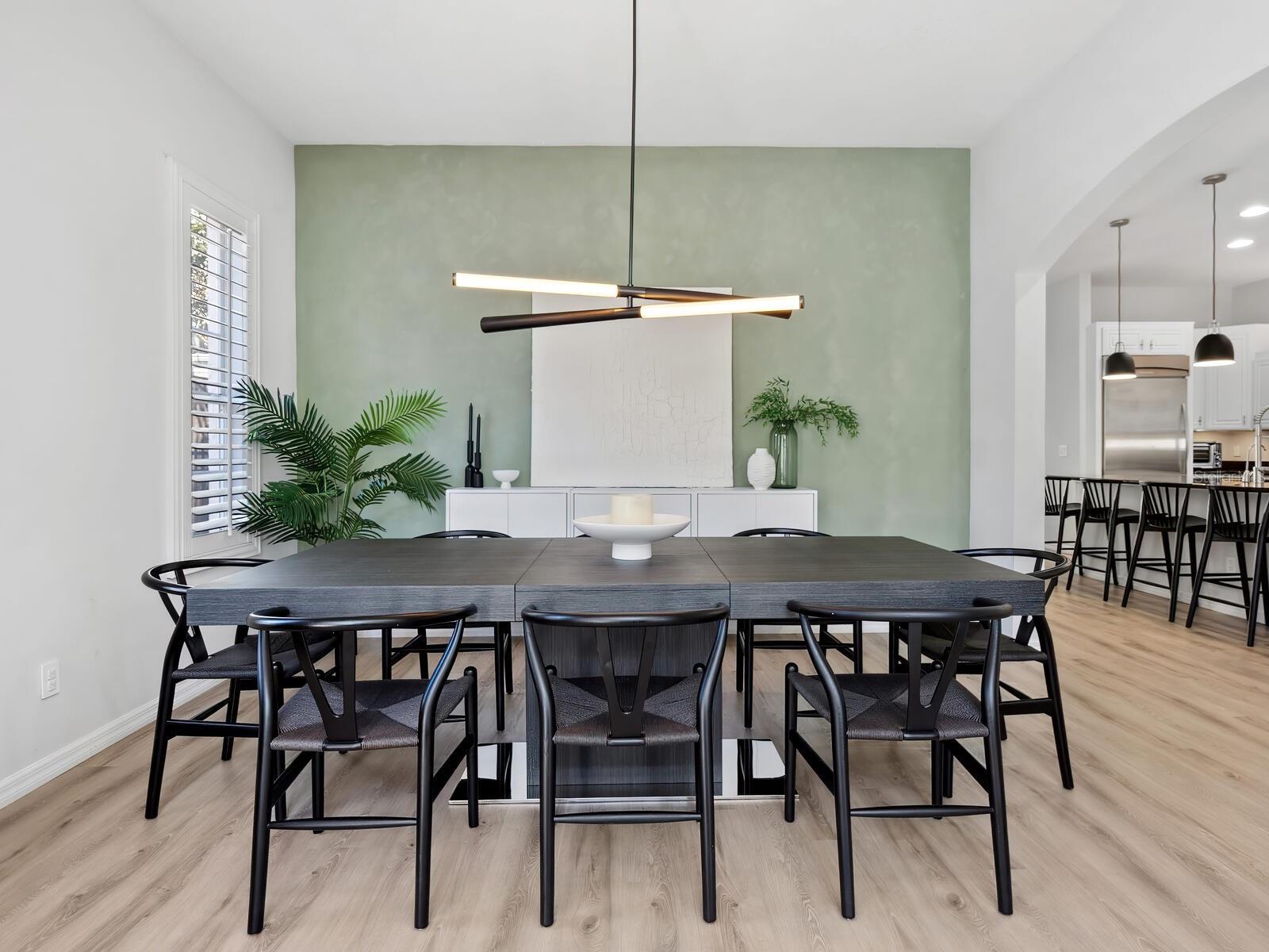 LA LINDA TERRACE - Residential