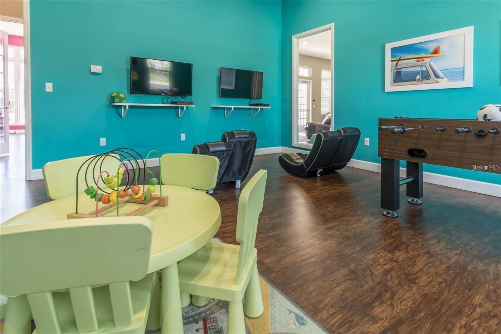 WEST LUCAYA VILLAGE - Residential