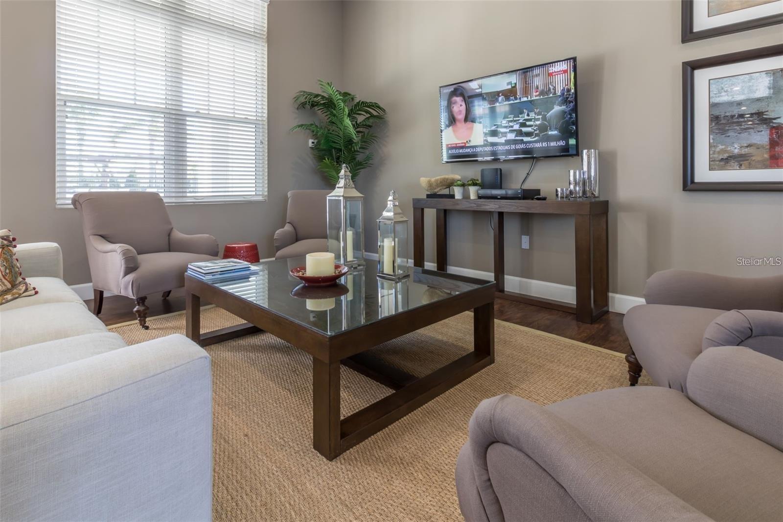 WEST LUCAYA VILLAGE - Residential