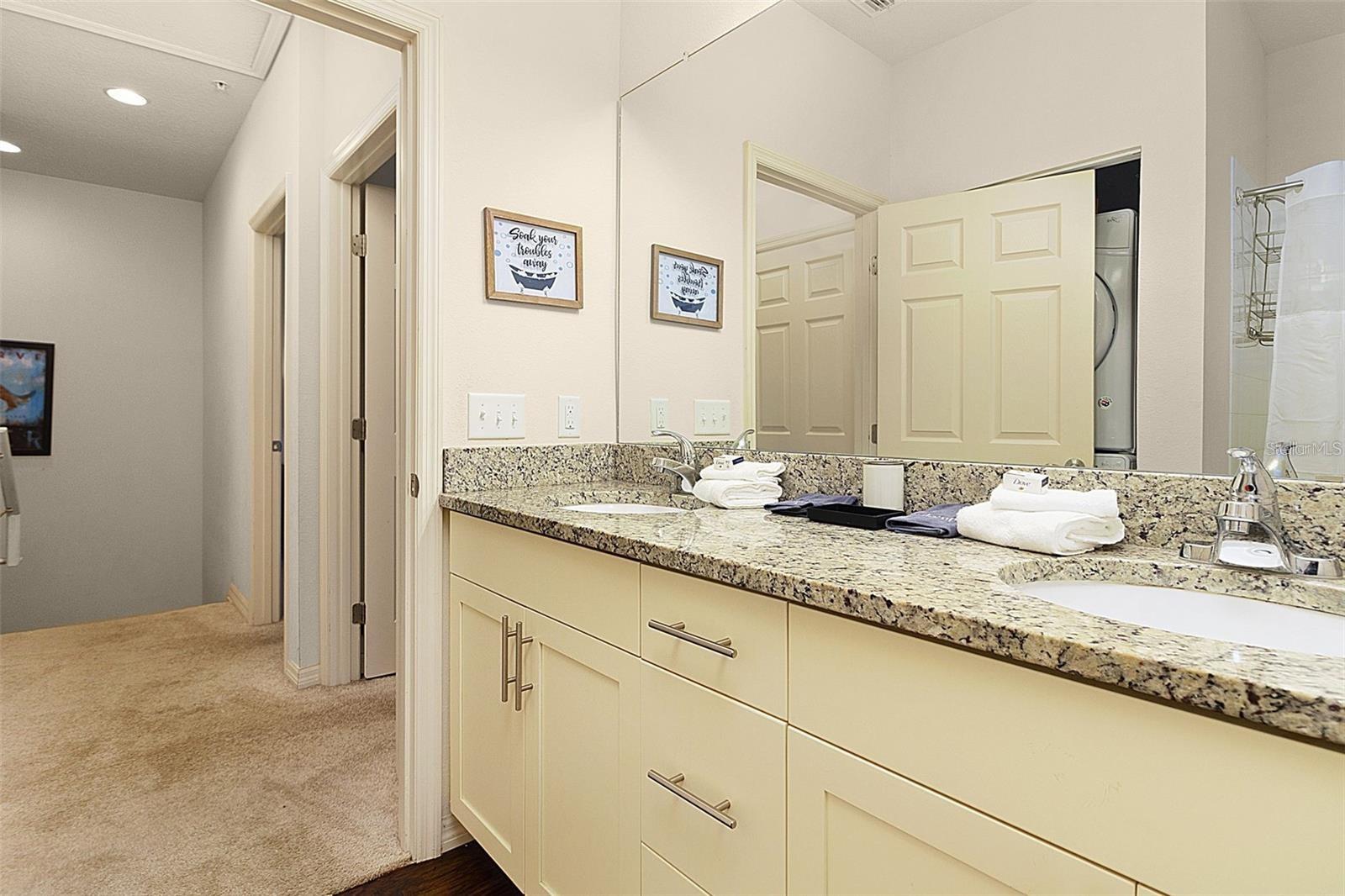 WEST LUCAYA VILLAGE - Residential