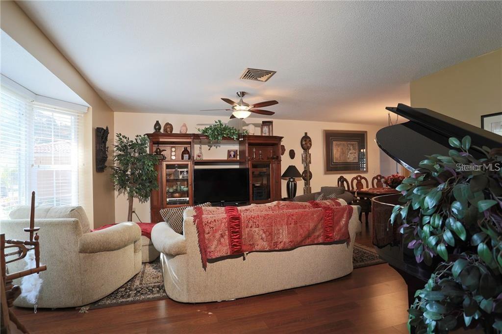 COLONIAL TERRACE - Residential Lease