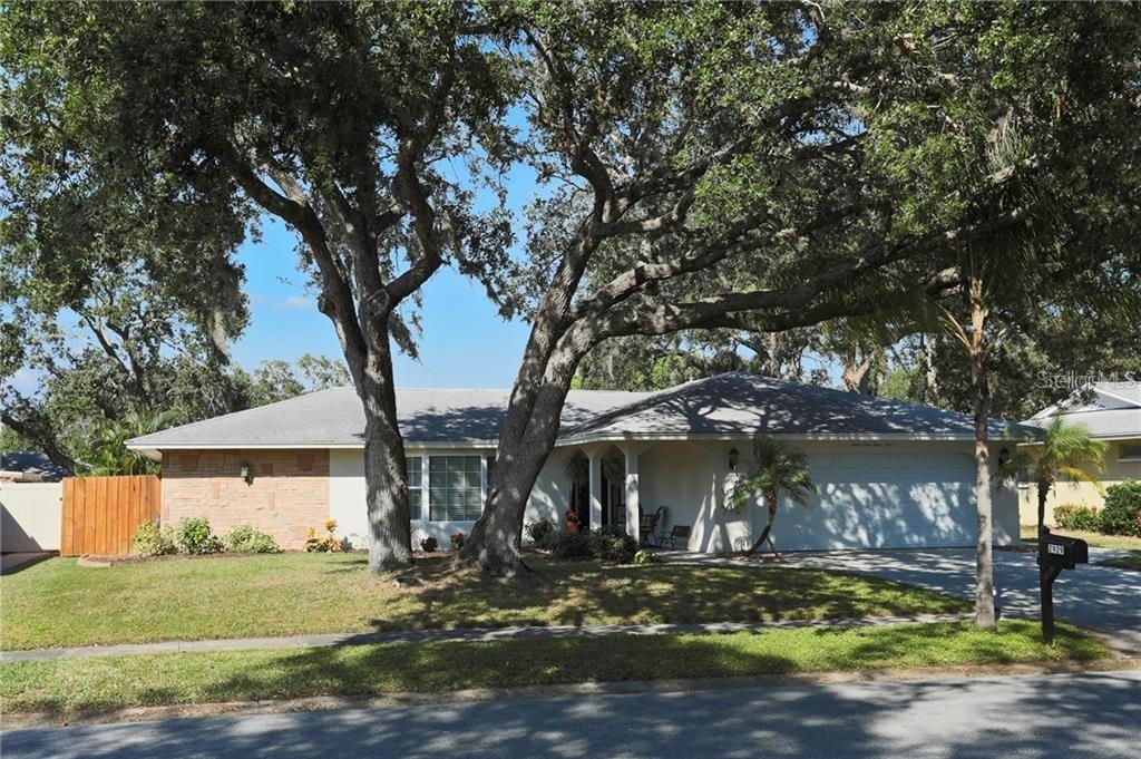 Welcome to this charming three-bedroom, two-bath pool home in the desirable Gulf Gate neighborhood. Located on a tree-lined cul-de-sac, this home is conveniently situated just a quarter of a mile from Gulf Gate shops, restaurants, and nightlife, with public transit options nearby.
Enjoy your morning coffee in the sunroom or relax by the screened, private pool. The home features a split floor plan, with the master retreat on one side and two guest bedrooms on the other, offering privacy and comfort. For those who appreciate music, a baby grand piano awaits in the family room.
Please note that the swimming pool is unheated, and one garage space is available, as the owner uses the other for personal storage. The property includes a fully fenced backyard, and one non-shedding pet is welcome with owner approval, with a nonrefundable $300 pet fee.
This home is occupied in the summer and fall months.