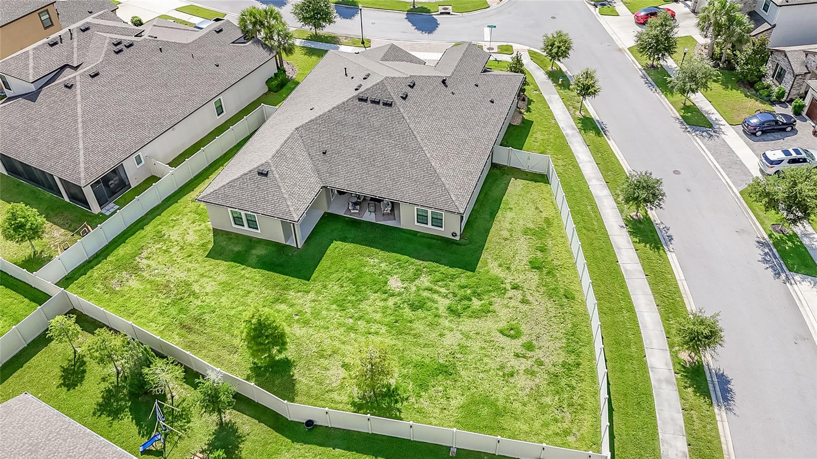 8687 BIRCHLEAF COURT