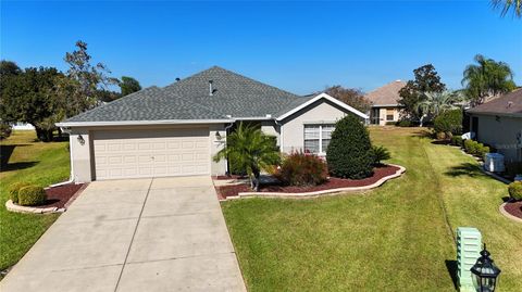 Photo of 13516 SE 87th Circle, Summerfield, FL 34491 (MLS # G5103701)