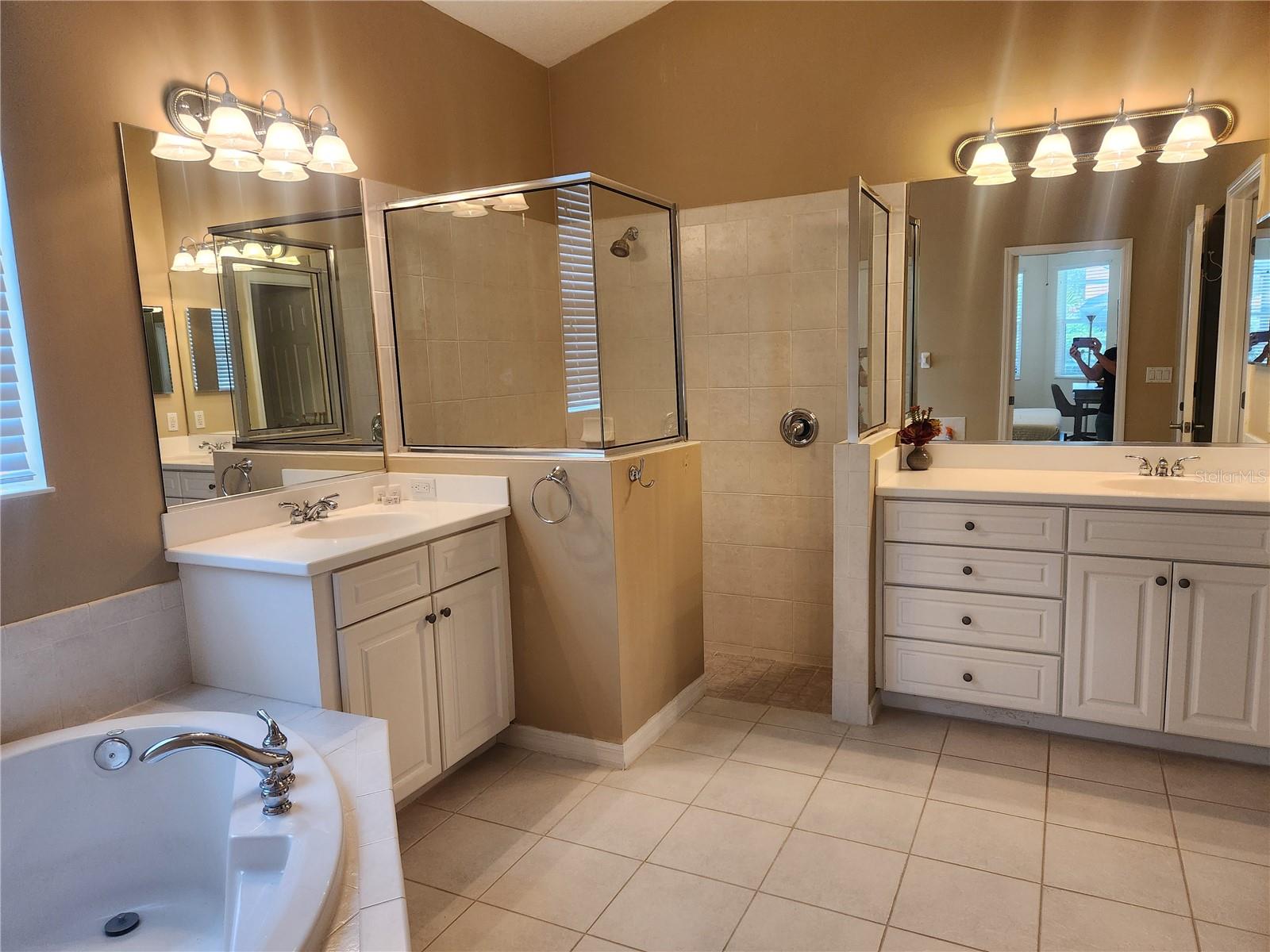 TARA PH III SUBPHASE H - Residential Lease