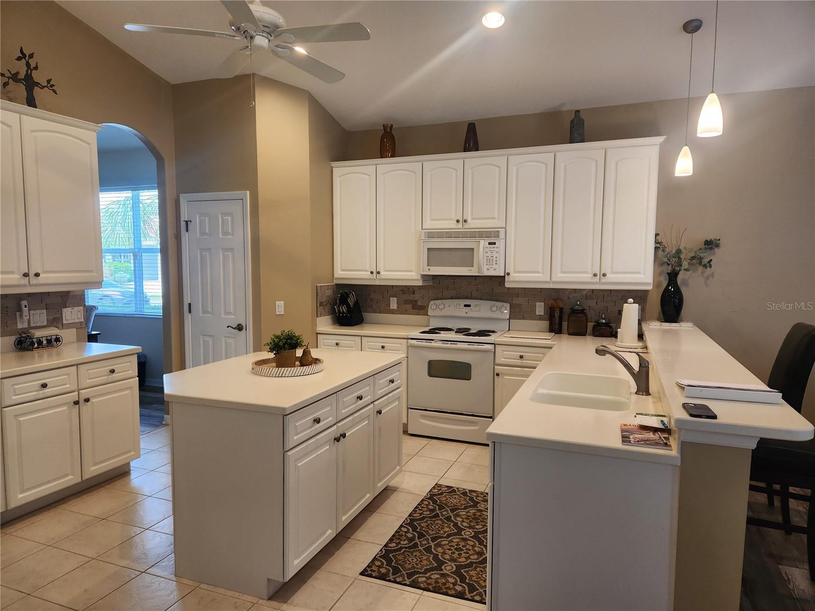 TARA PH III SUBPHASE H - Residential Lease