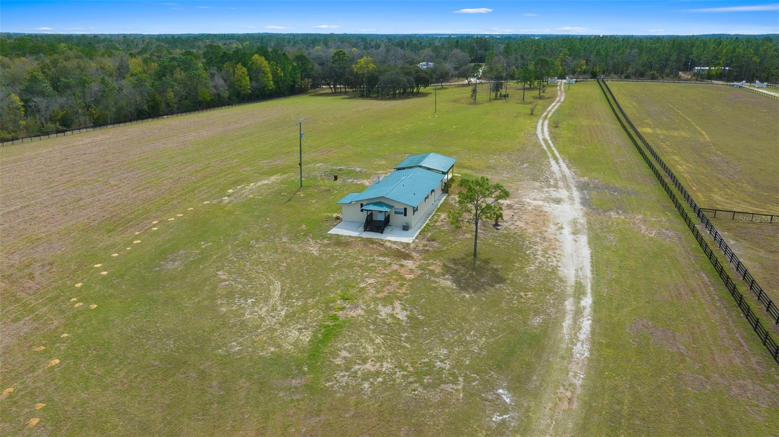 WILLISTON MILE - Residential