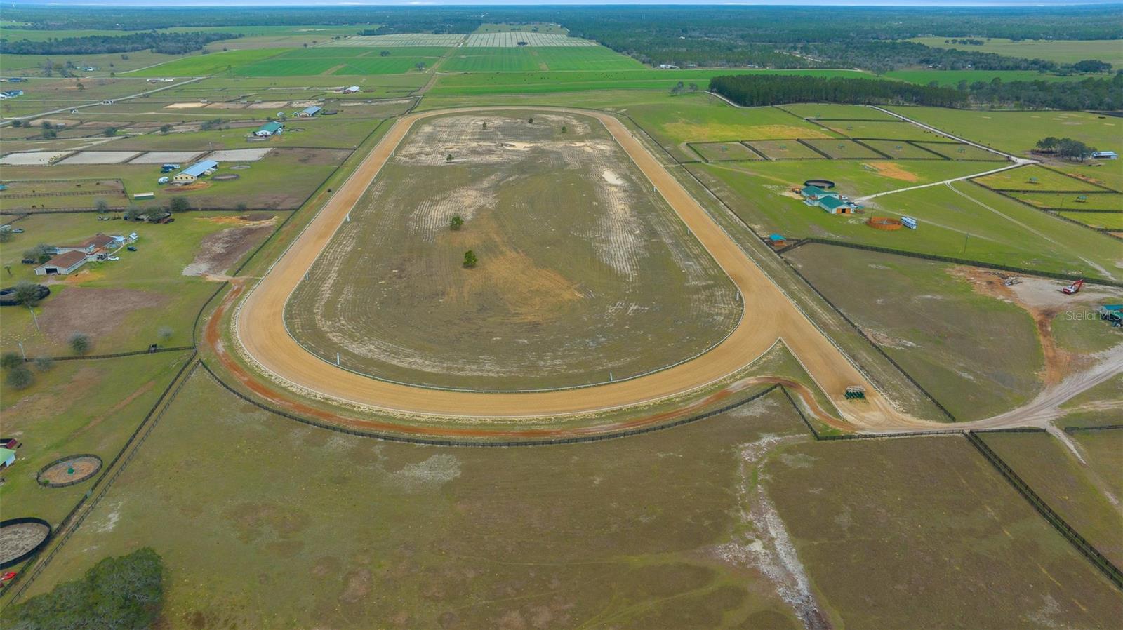 WILLISTON MILE - Residential