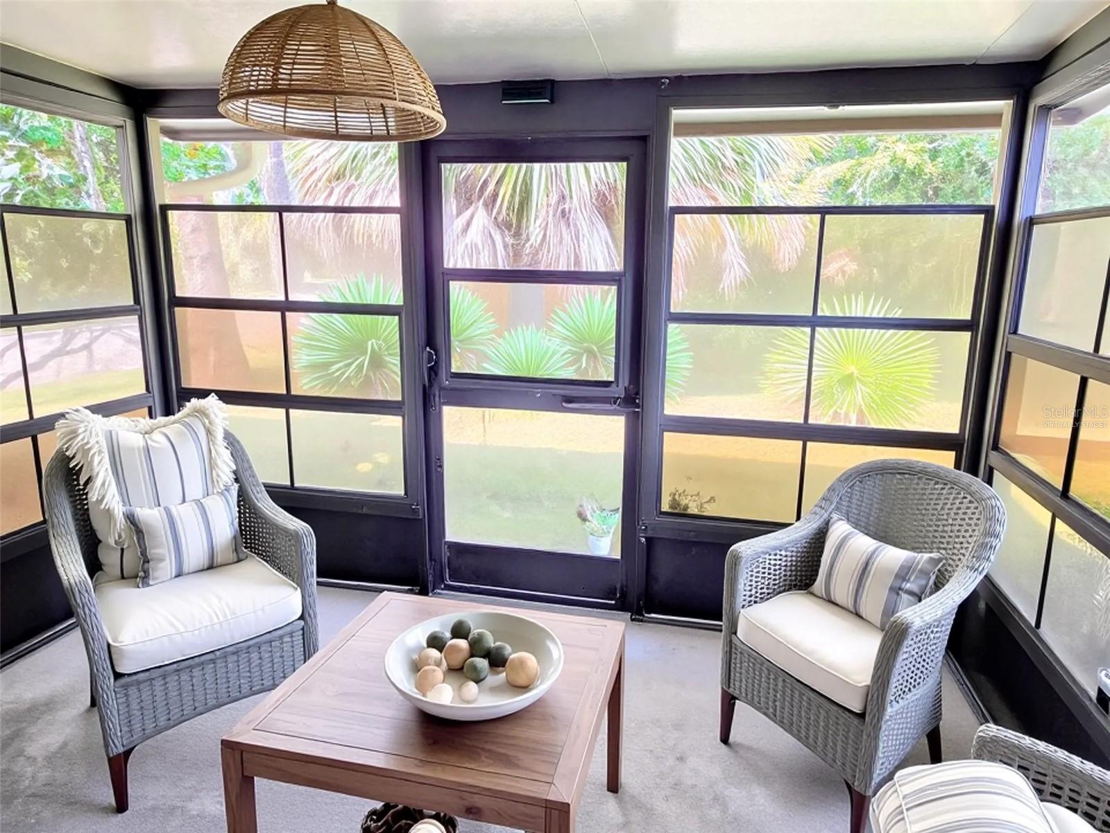 GOLF VIEW VILLAS CONDO 05 - Residential