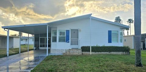 Photo of 31 Revere Way #23, Palm Harbor, FL 34684 (MLS # TB8486509)