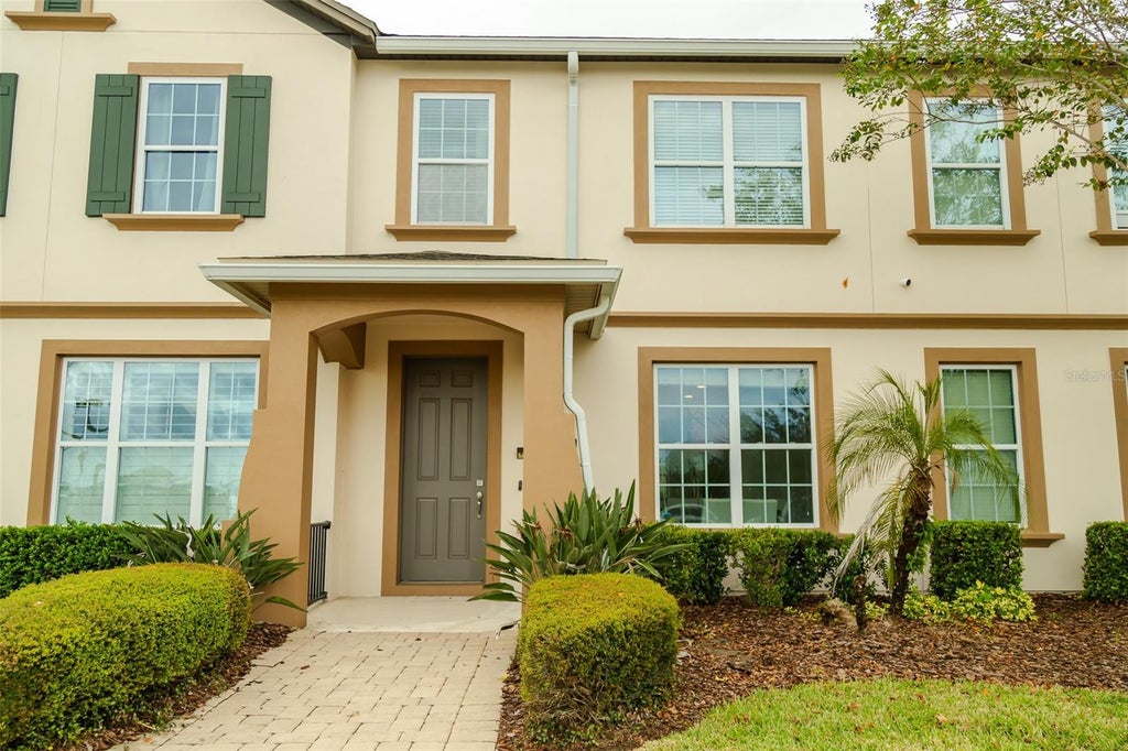 Photo of 11812 Water Run Alley, Windermere, FL 34786 (MLS # O6444415)