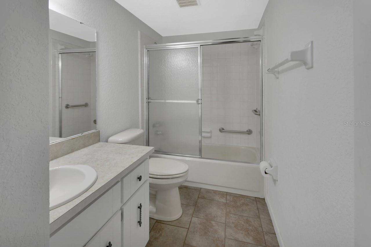 FOUR SEASONS DELAND PH 01-02 - Residential