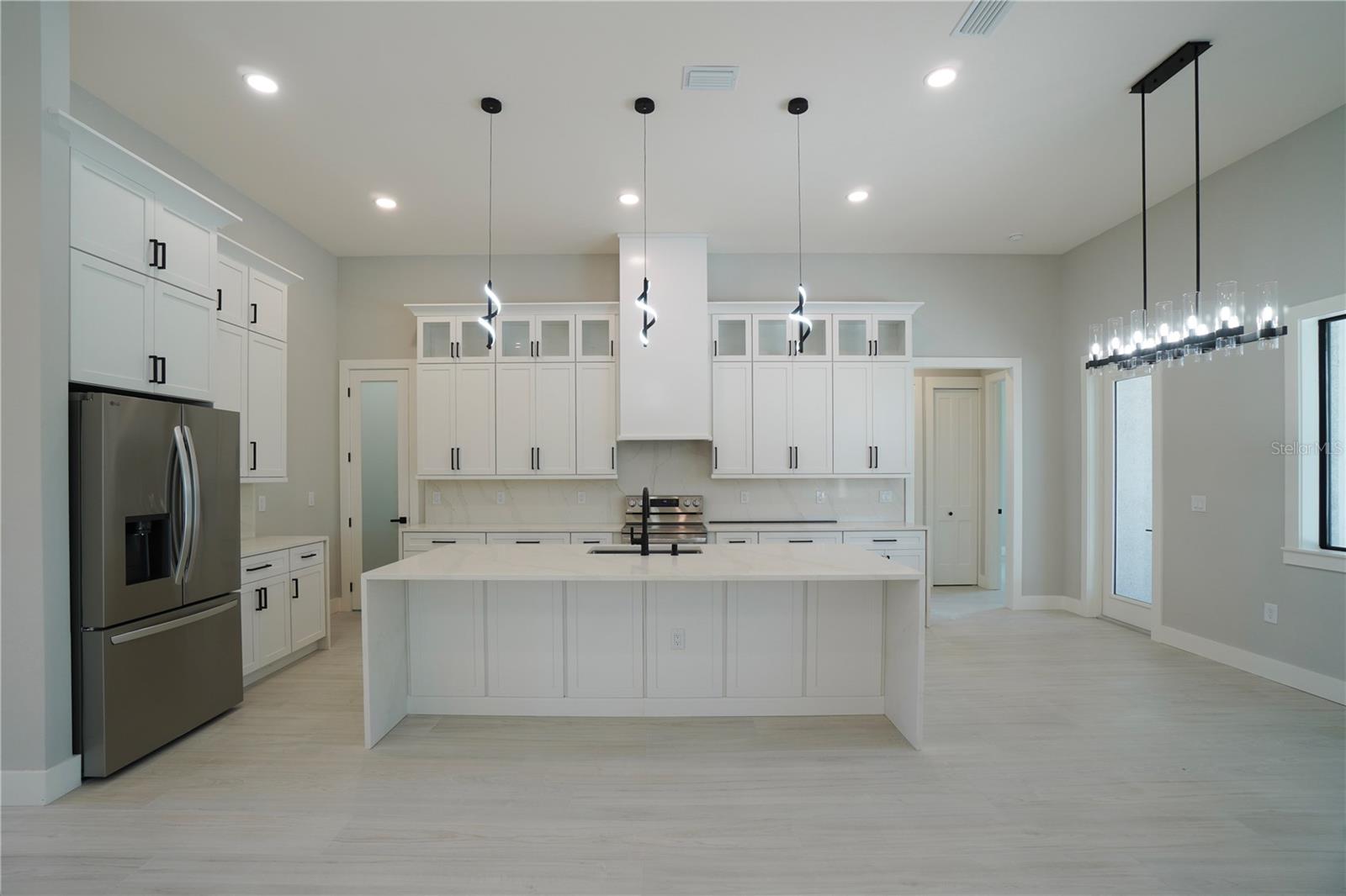 ROTONDA WEST WHITE MARSH - Residential