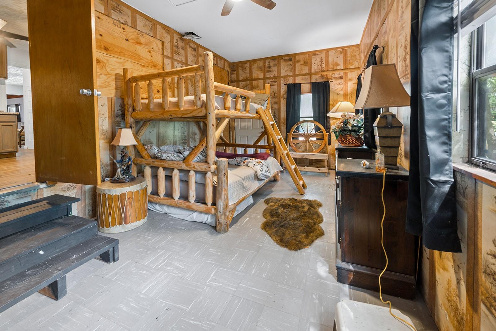 CANAL SHORES SUB - Residential