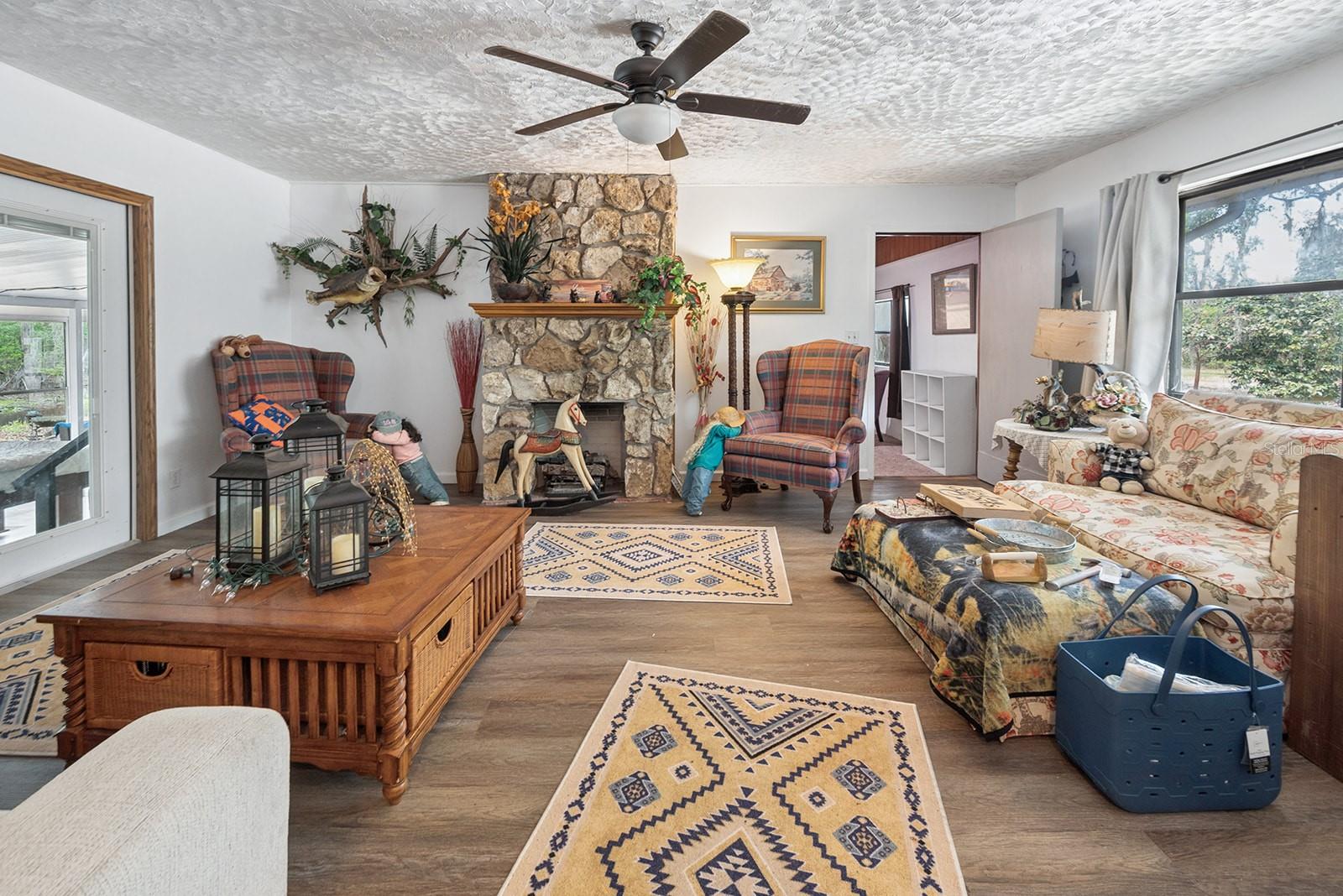 CANAL SHORES SUB - Residential