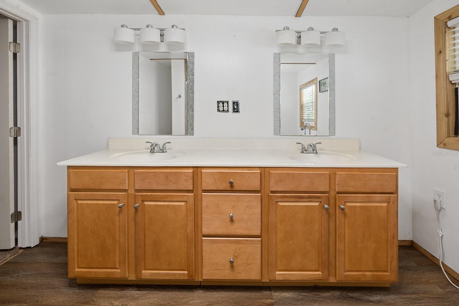 CANAL SHORES SUB - Residential