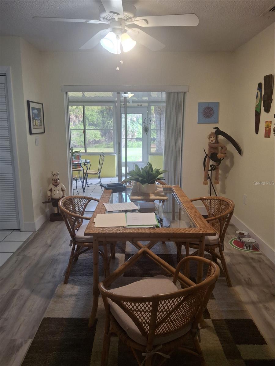 PALM LAKE TERRACE FIRST ADD - Residential