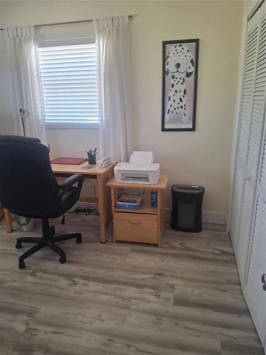 PALM LAKE TERRACE FIRST ADD - Residential