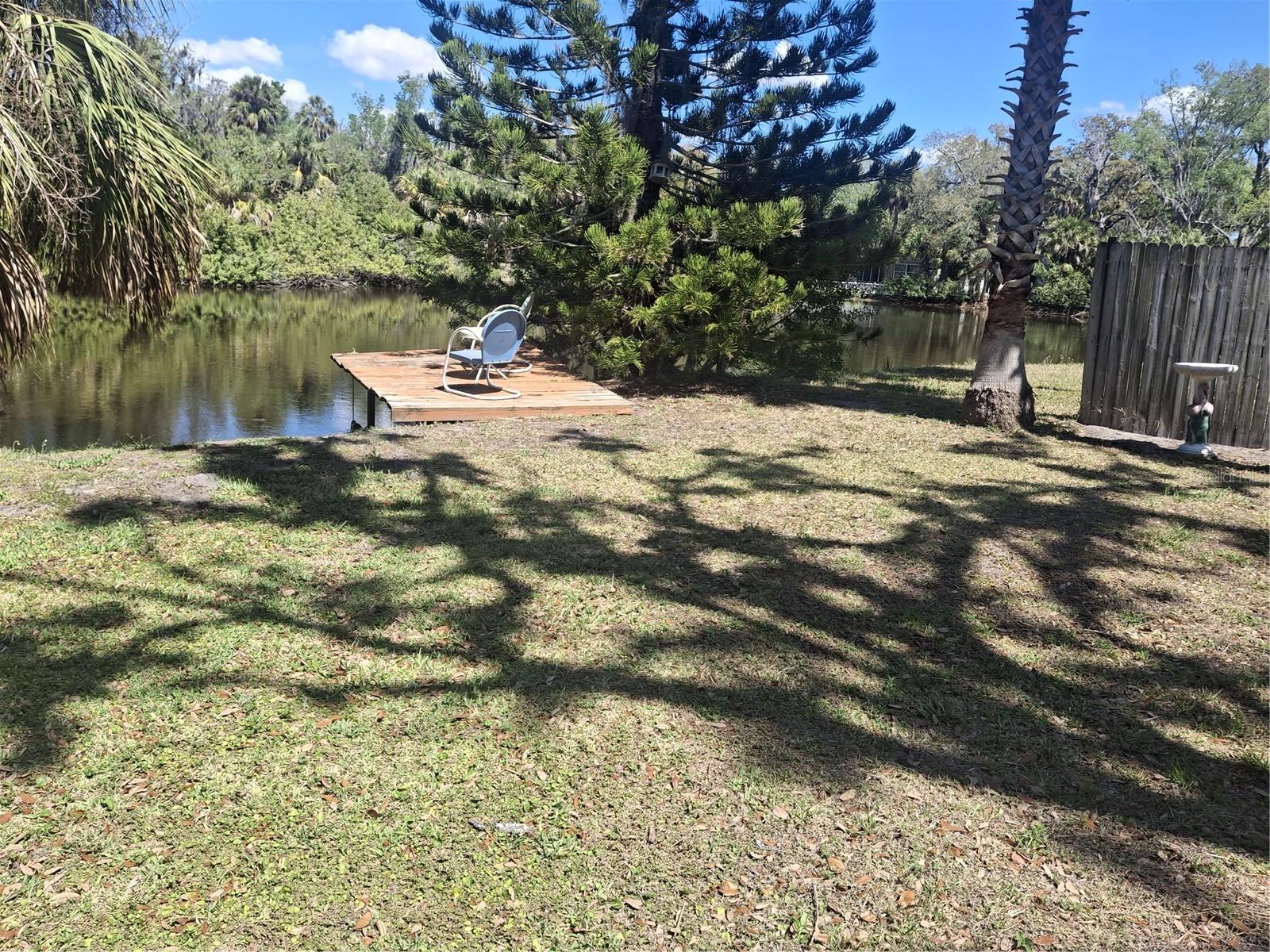 PALM LAKE TERRACE FIRST ADD - Residential