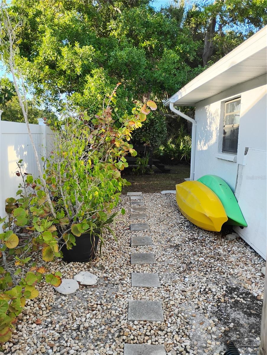 0616 - MANASOTA-BY-THE-SEA - Residential