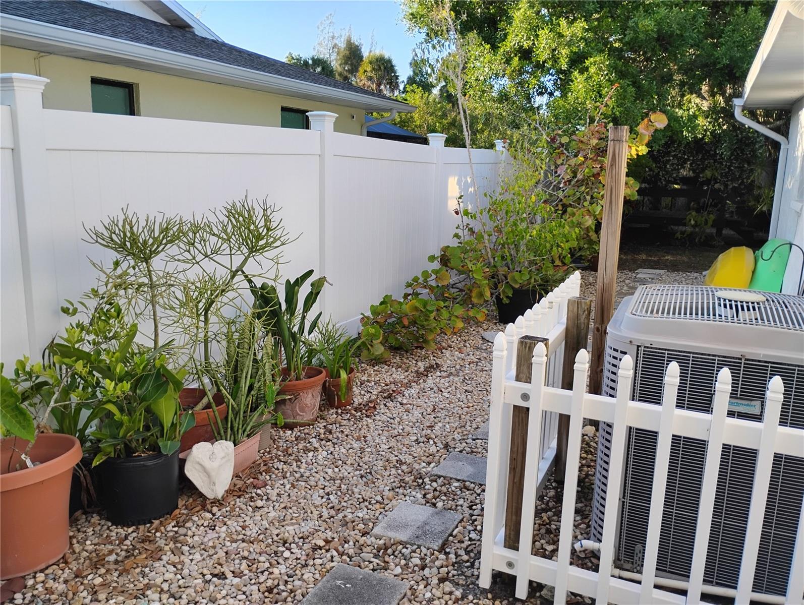 0616 - MANASOTA-BY-THE-SEA - Residential