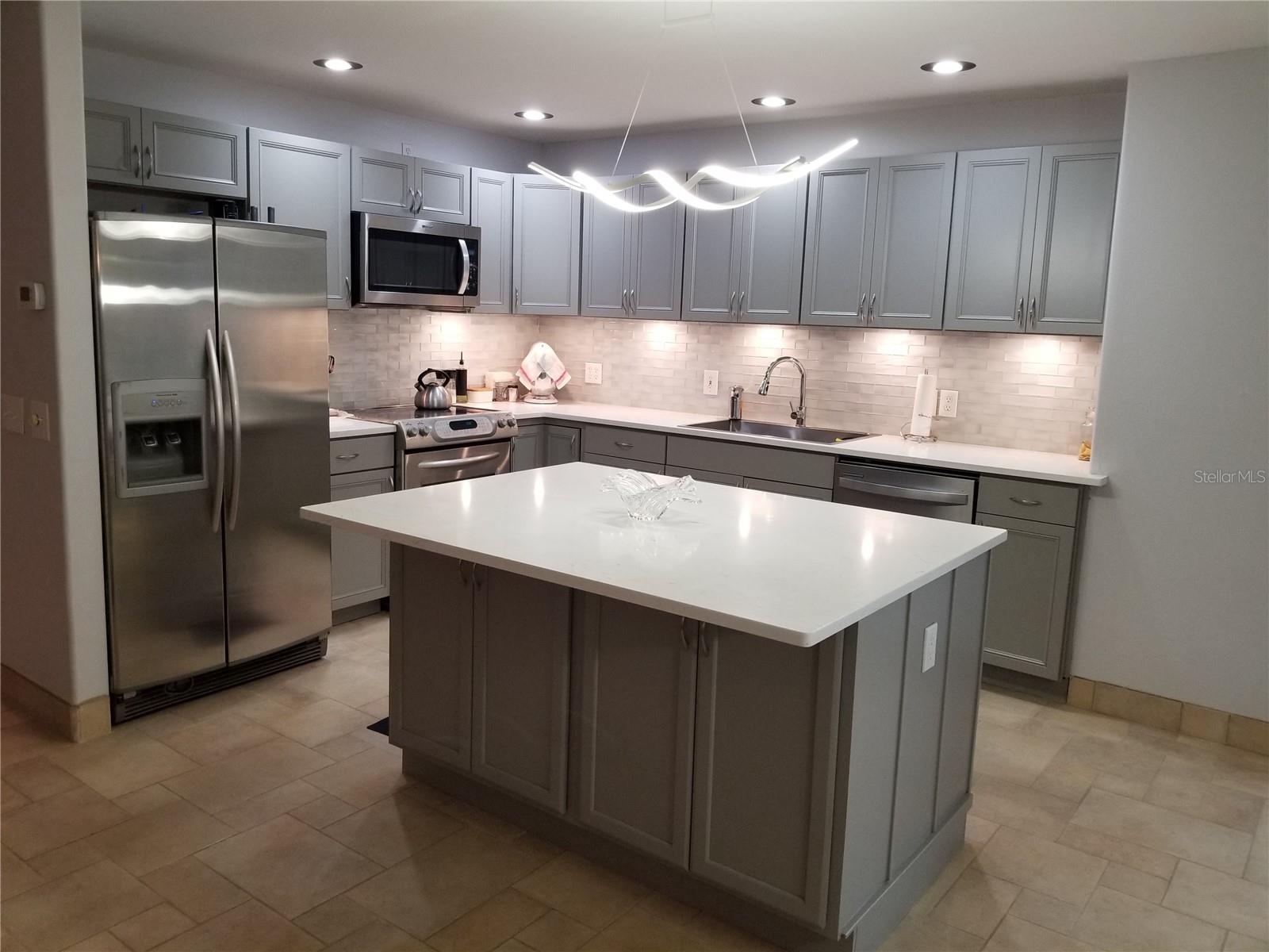 0616 - MANASOTA-BY-THE-SEA - Residential