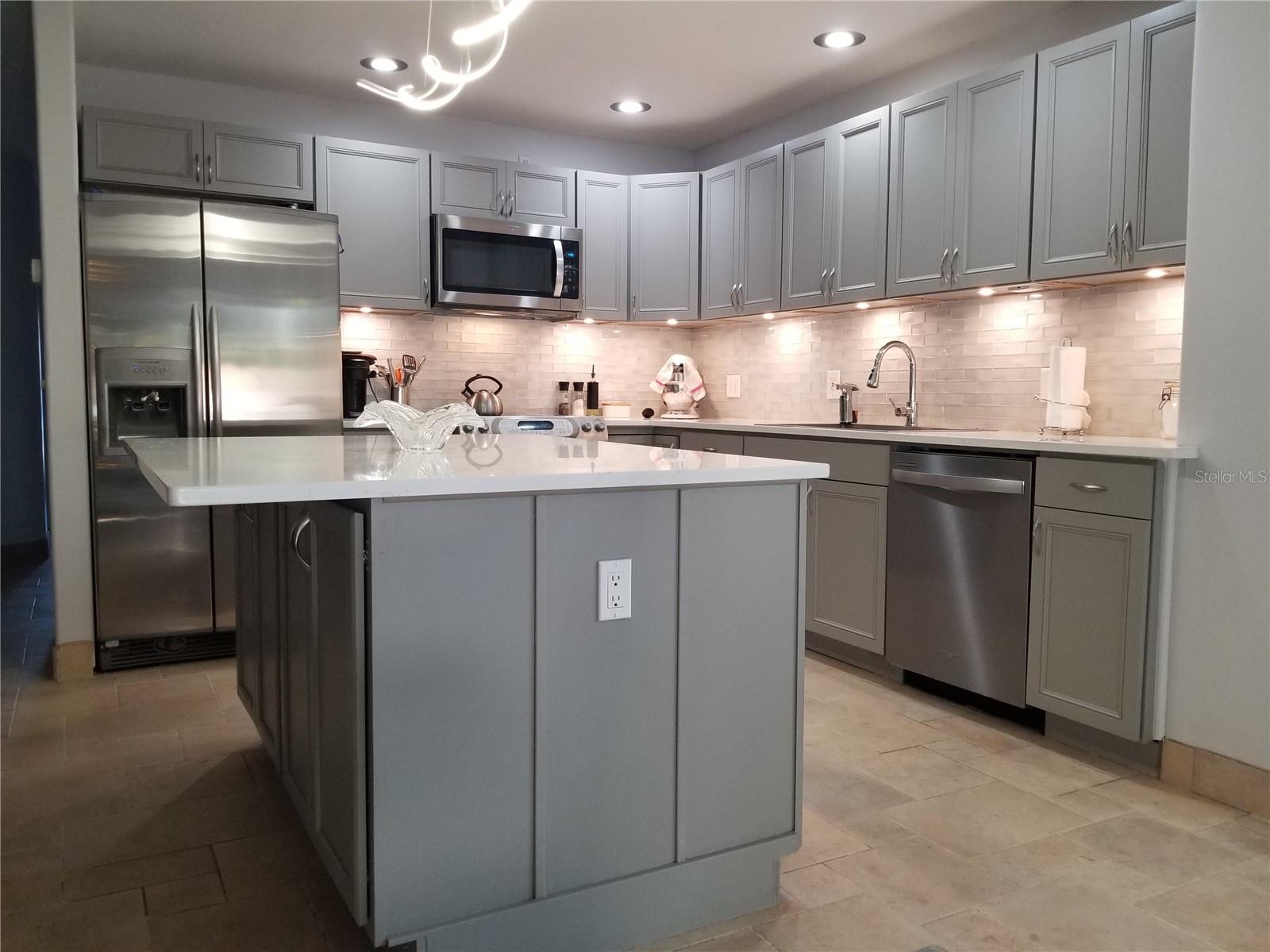 0616 - MANASOTA-BY-THE-SEA - Residential