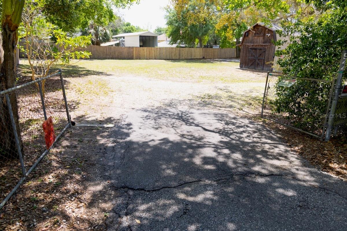 CRESTVIEW - Residential