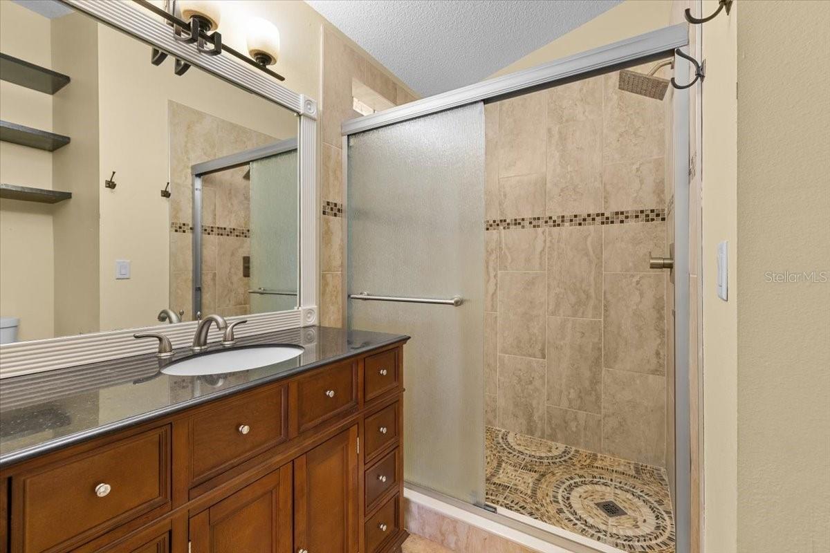 WESLEY POINTE - Residential