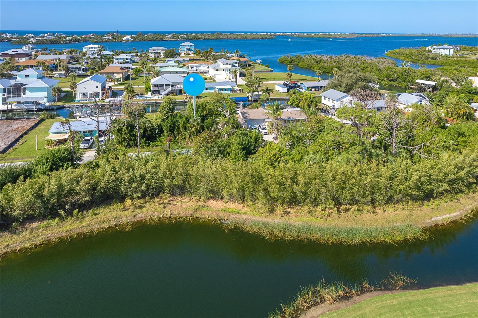 PALM POINT - Land