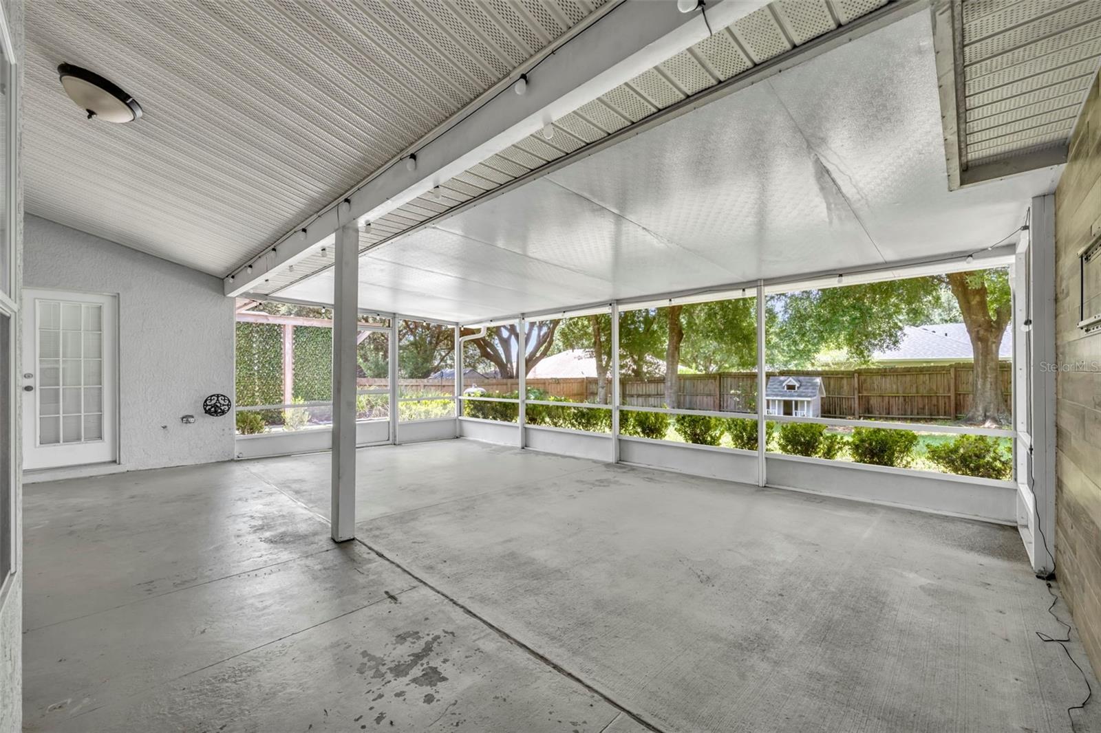 SAWMILL SUB - Residential