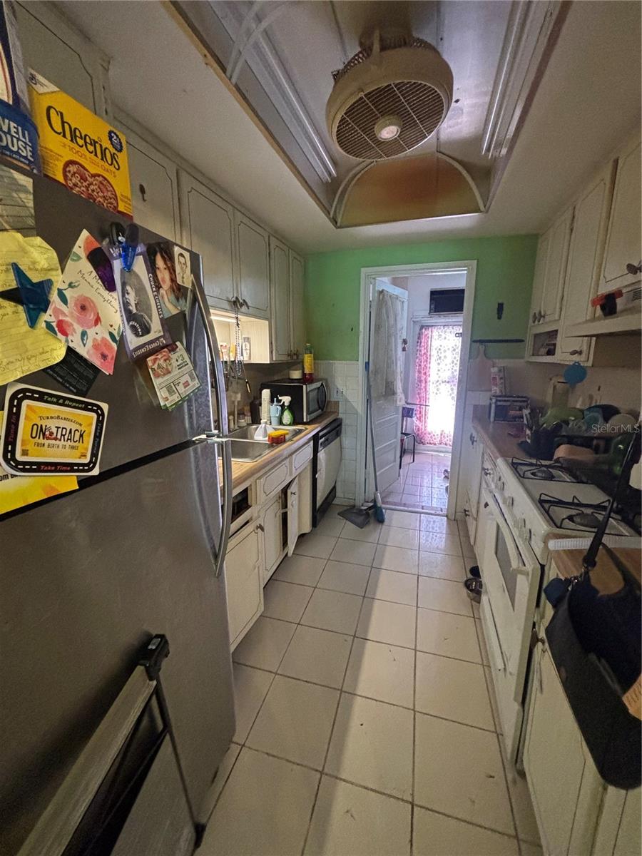 5815 18TH STREET N 4