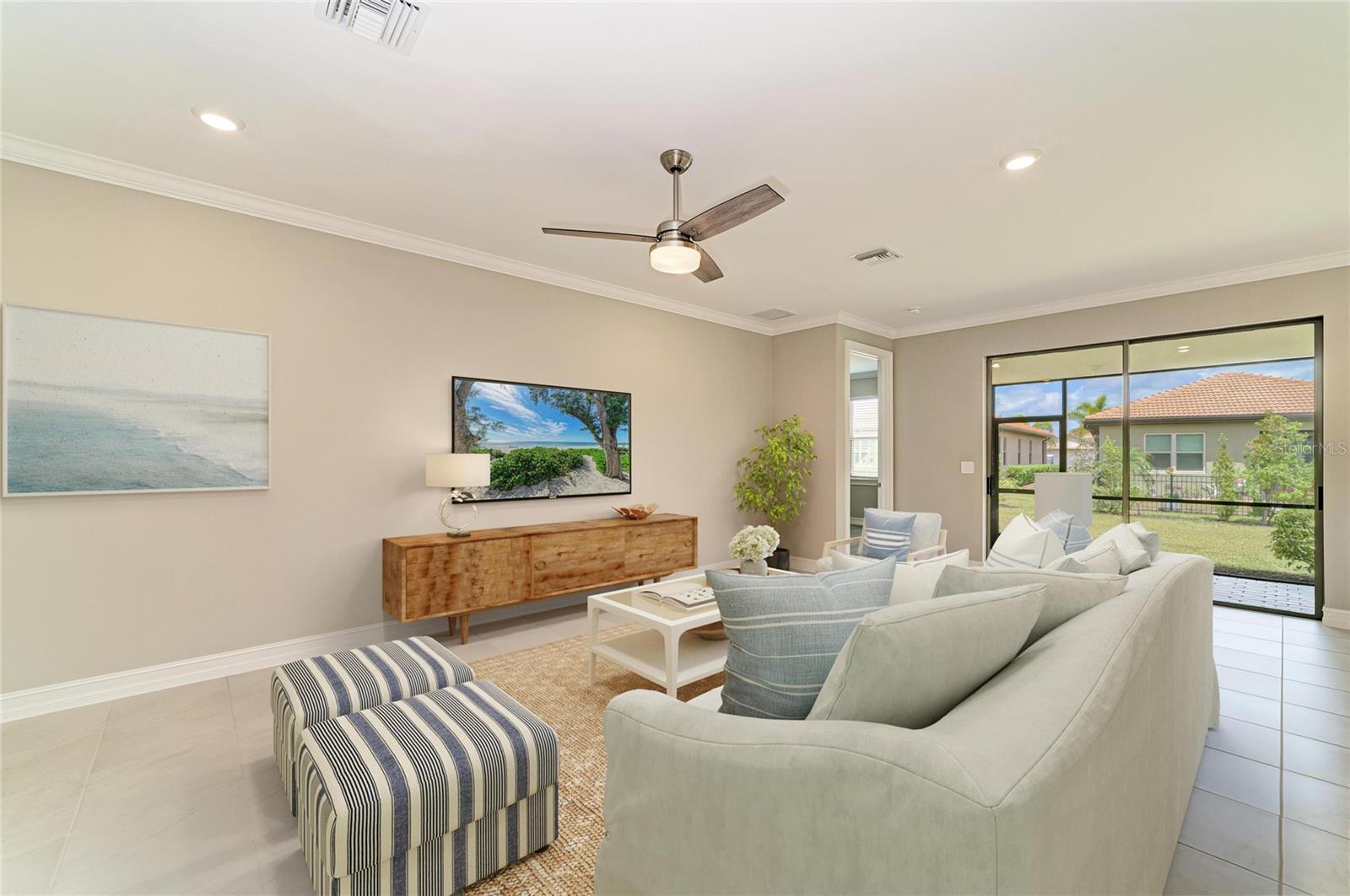 TOSCANA ISLES - Residential