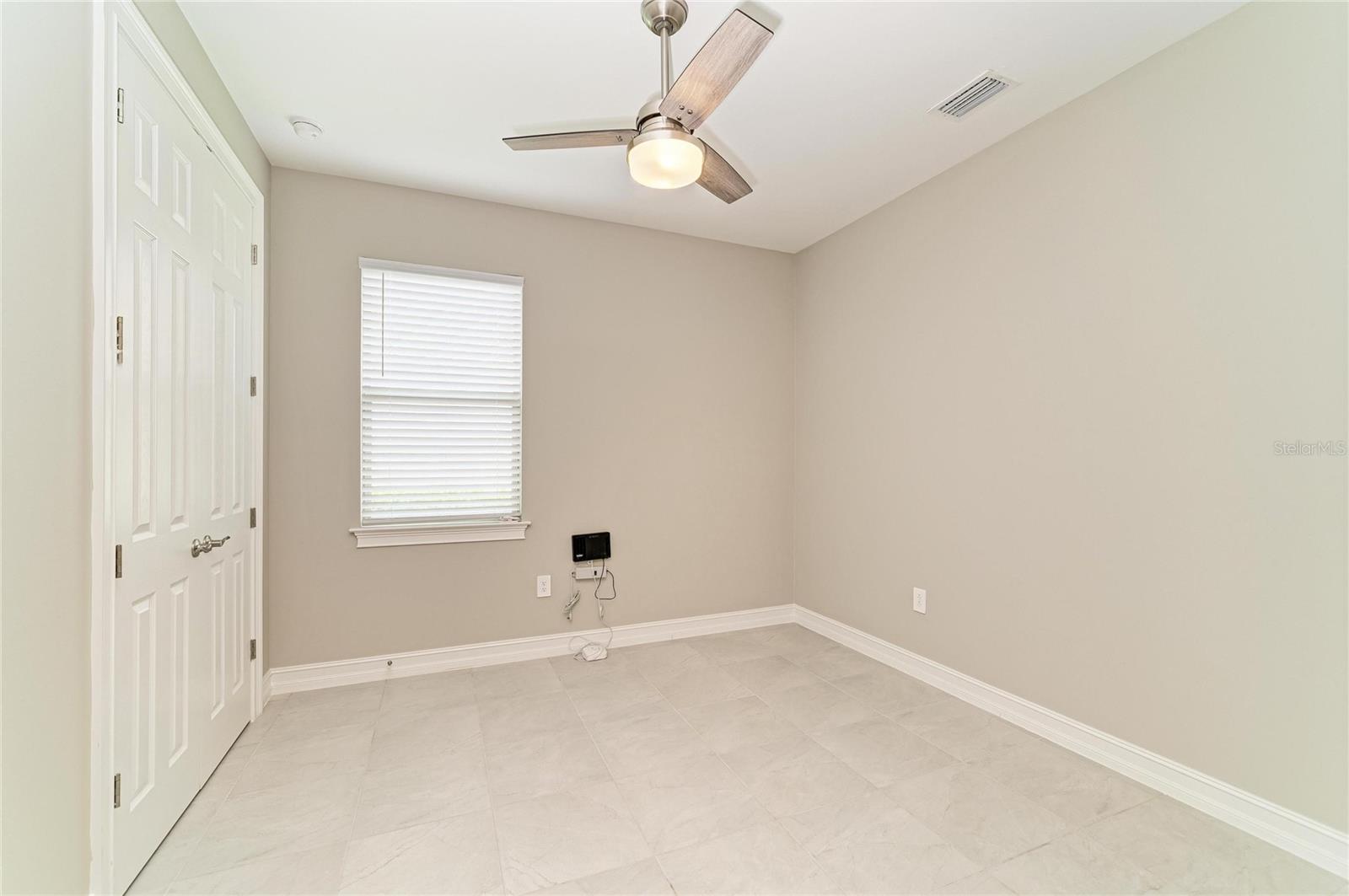 TOSCANA ISLES - Residential