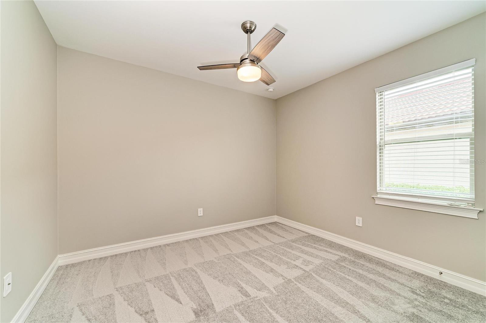 TOSCANA ISLES - Residential