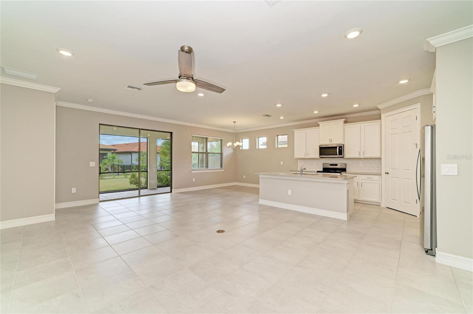 TOSCANA ISLES - Residential